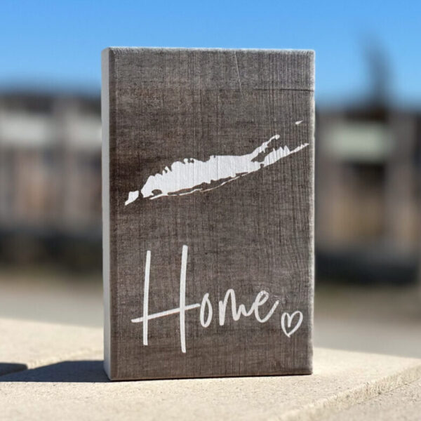 Home Shelf Sitter