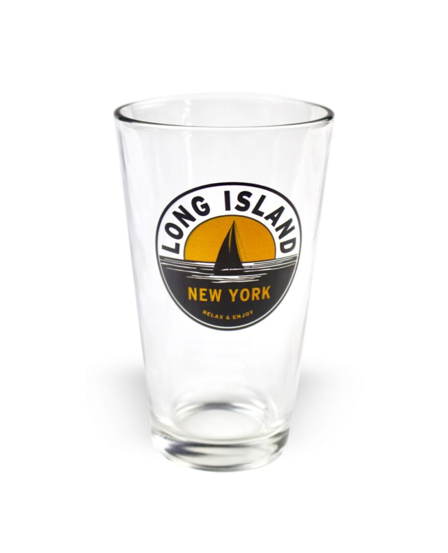 Long Island Sailboat Pint Glass Image
